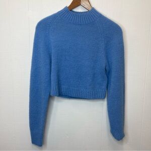 Urban Outfitters Size Medium Blue Knit Crop Sweater Pullover